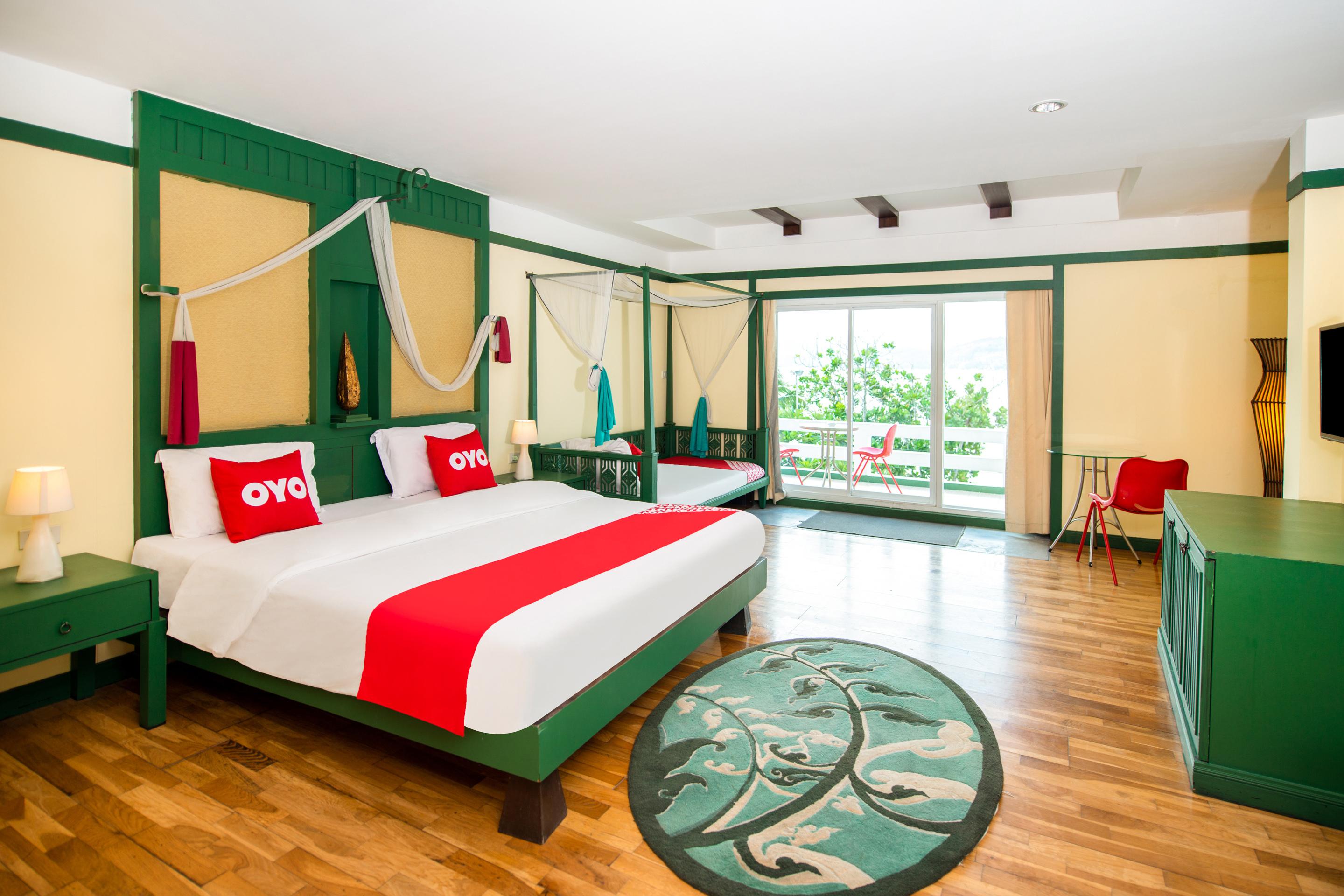 Oyo 255 The Ocean Hotel Patong Экстерьер фото