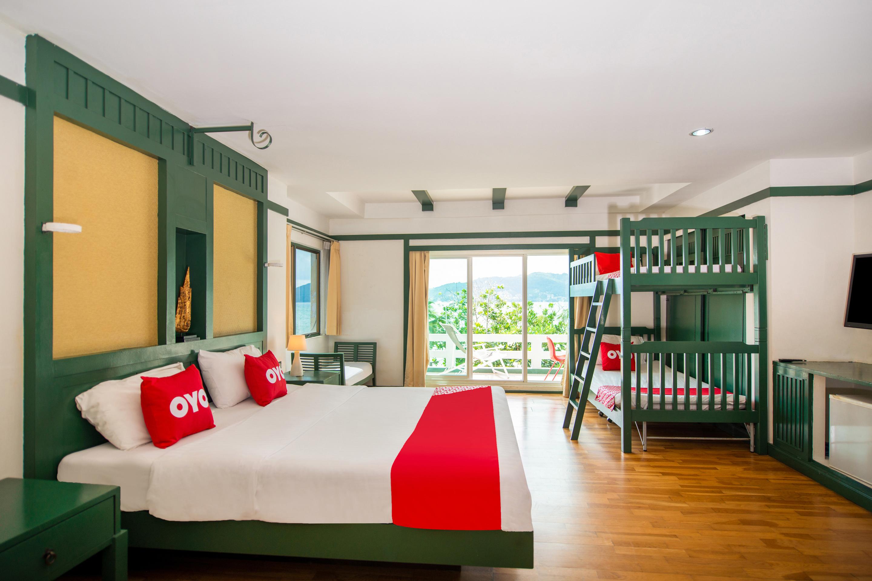 Oyo 255 The Ocean Hotel Patong Экстерьер фото